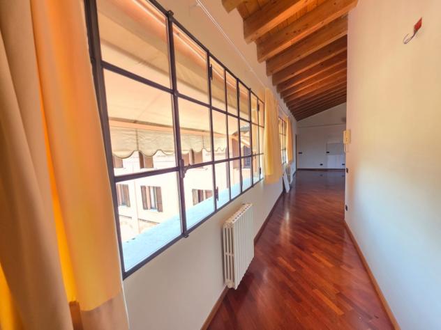 Elegante quadrilocale con box doppio - Foto 6