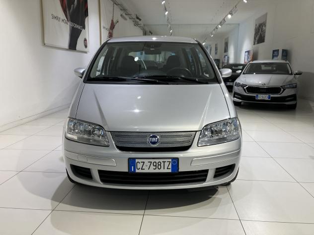 FIAT Idea Idea 1.4 16v Dynamic 6m - Foto 2