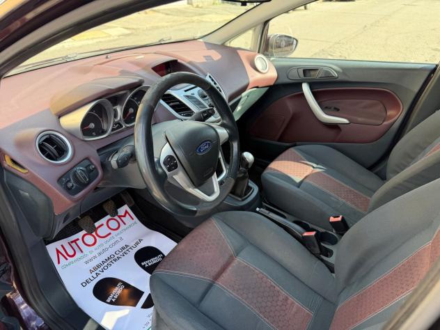 Ford Fiesta 1.4 TDCi 68CV 5 porte Titanium - Foto 7