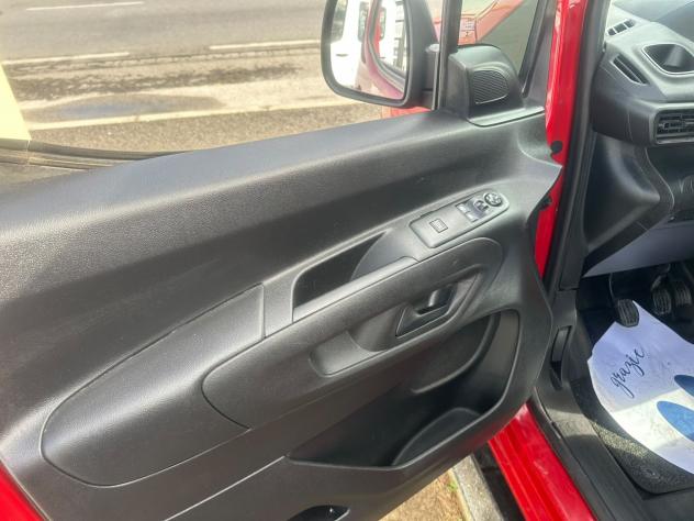 Peugeot Partner BlueHDi 130 S&S PL Furgone Grip - Foto 5