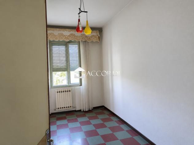 BIFAMILIARE di 7 vani e di 180 mq (DUE CARRARE) rif. DS35 - Foto 3