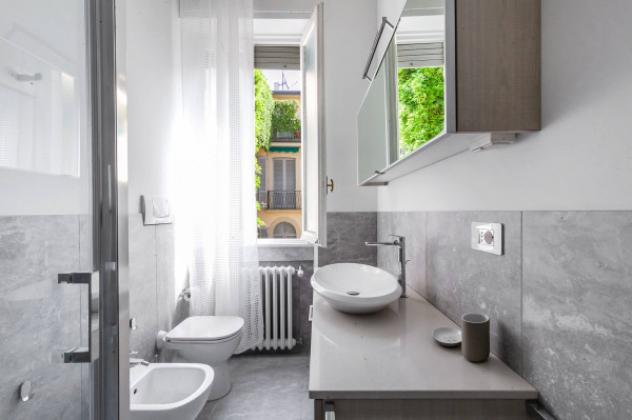 Appartamento di 12 m² con più di 5 locali in affitto a Milano - Foto 16