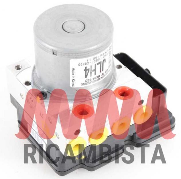 58900C8390 Hyundai i20 1.0 centralina ABS gruppo pompa Mobis