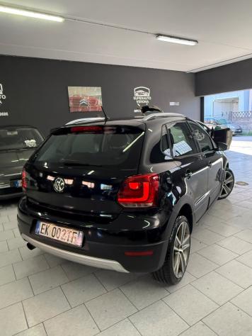 Volkswagen Polo Cross 1.6 TDI 90CV DPF - Foto 4