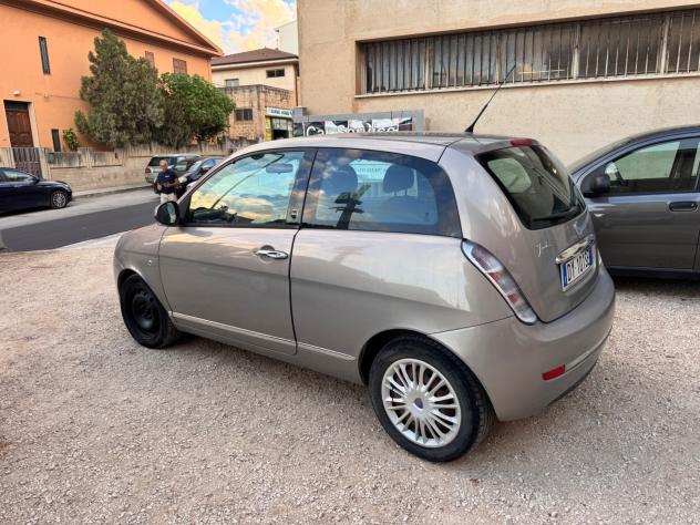 Lancia Ypsilon 1.4 Oro Ecochic GPL - Foto 5