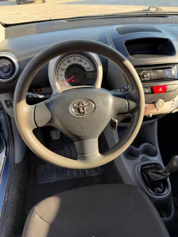 TOYOTA Aygo 1.0 12V VVT-i 5 porte Now rif. 24101377 - Foto 9