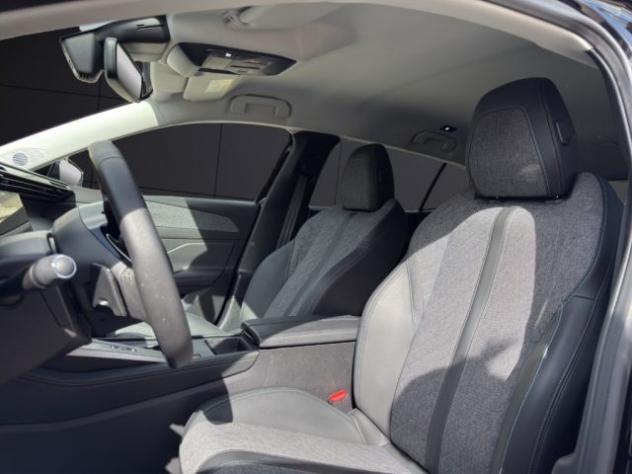 PEUGEOT 408 Hybrid 136 e-DCS6 Allure rif. 23806530 - Foto 9