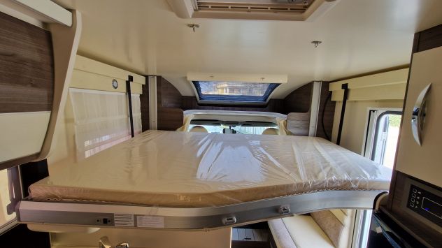 Camper Semintegrale Mclouis Yearling 83 2024 5 posti - Foto 6