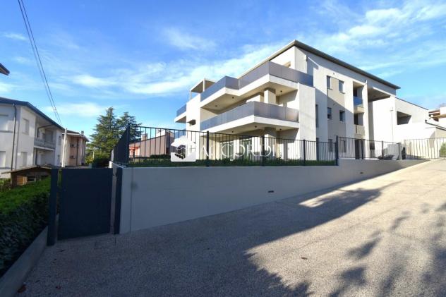 APPARTAMENTO di 4 vani e di 135 mq (CONEGLIANO) rif. SM32A1_1 - Foto 10