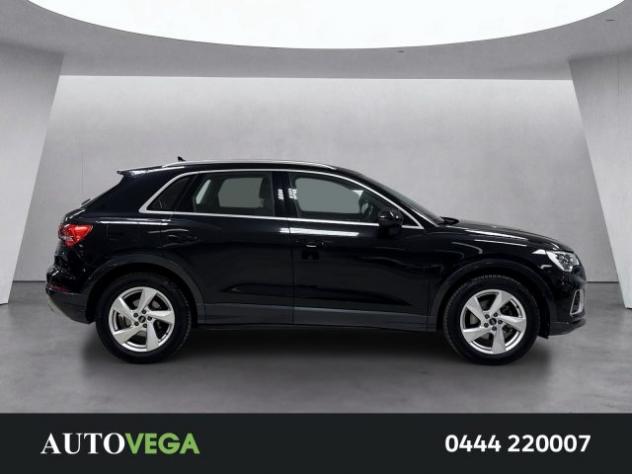 AUDI Q3 35 2.0 tdi business advanced s-tronic rif. 23952610 - Foto 3