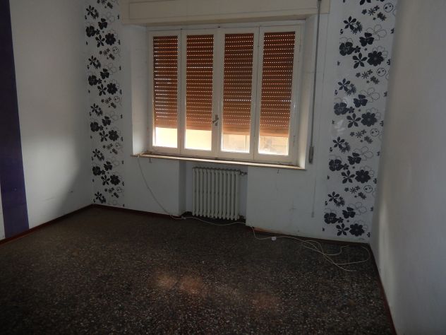 Fornovo da sistemare/ristrutturare - Foto 4