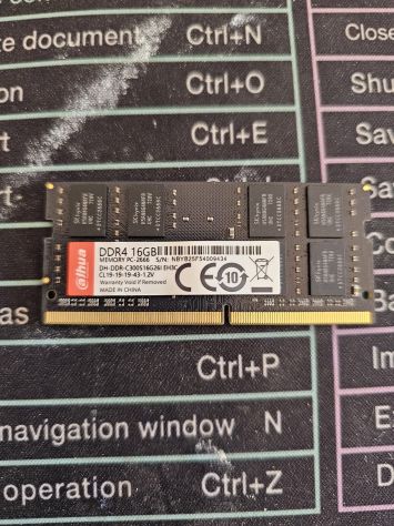 Memoria RAM 16GB DDR4 2666MHz Nuova
