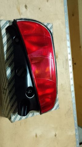 FANALE POSTERIORE SINISTRO LANCIA YPSILON 51753385 - Foto 3