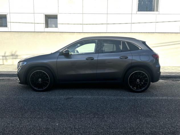 Mercedes-Benz GLA GLA 180D in allestimento Premium / AMG Line - Foto 3