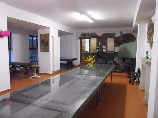 Colonica in vendita a San Giuliano Terme 800 mq Rif: 325188
