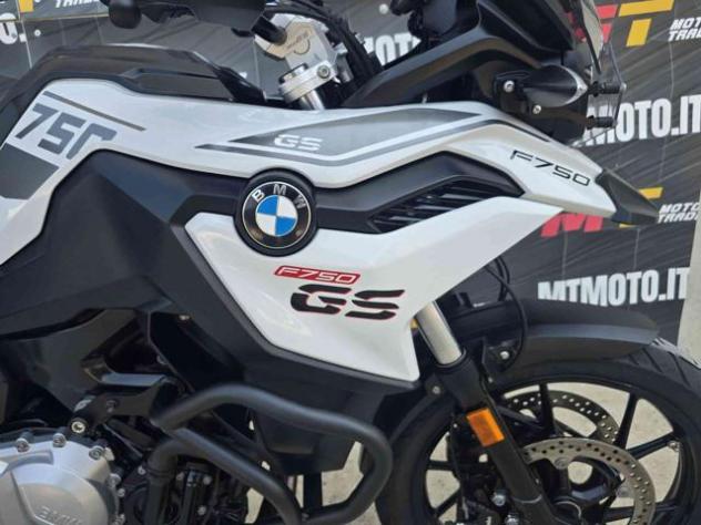 BMW F 750 GS Video 360 rif. 23989215 - Foto 4