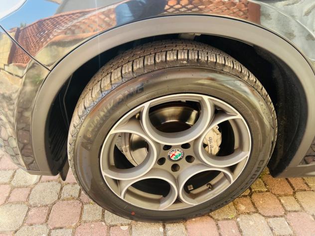 Alfa Romeo Stelvio 2.2 Turbodiesel 160 CV AT8 RWD Business - Foto 7