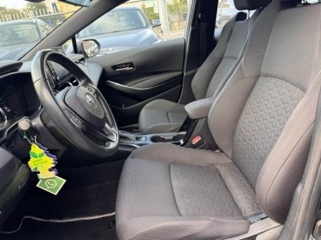 TOYOTA Corolla 1.8 Hybrid Active rif. 23992270 - Foto 9