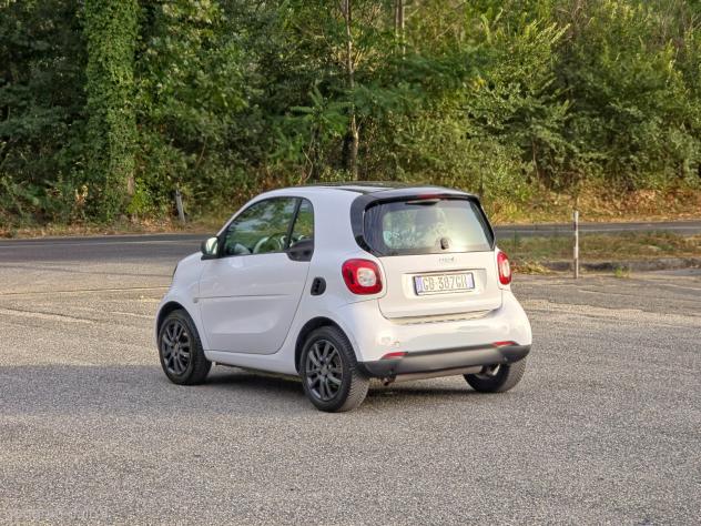 Smart ForTwo 70 1.0 Youngster E6 Automatico NEO 2016 - Foto 4