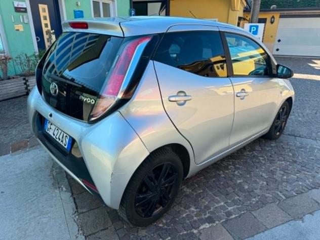 Toyota Aygo 1.0 VVT-i 69 CV 5 porte x-cool - Foto 6
