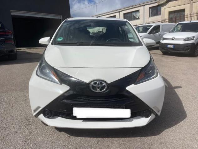 TOYOTA Aygo 1.0 VVT-i 69 CV 5 porte rif. 23444791 - Foto 3