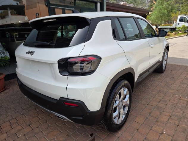 Jeep Avenger 1.2 Turbo 100 CV Altitude - Foto 5