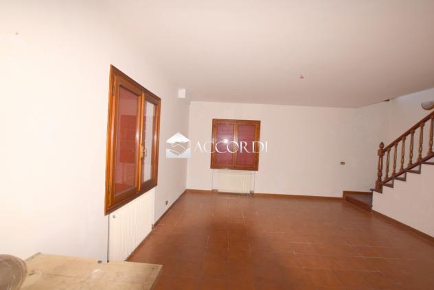 VILLINO di 9 vani e di 208 mq (MONFUMO) rif. FV145B - Foto 3