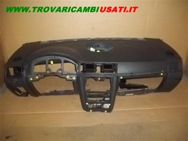 CRUSCOTTO NERO OPEL MERIVA (X03)  Carrozzeria  Allestimenti interni  Cruscotto strumenti   OPEL - MERIVA A RESTAYLING - 01-03-2006 - 01-05-2010