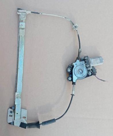 ALZACRISTALLO ELETTRICO PORTA SX - 2 FILI 999-U1304770 Carrozzeria  Lamierati esterni  Porte  Alzacristallo por FIAT - SEICENTO - 01-03-1998 - 01-12-2