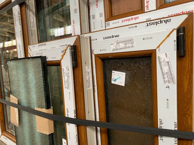 FINESTRE ALUPLAST 4000 SU MISURA PER CASA INFISSI IN PVC - Foto 4