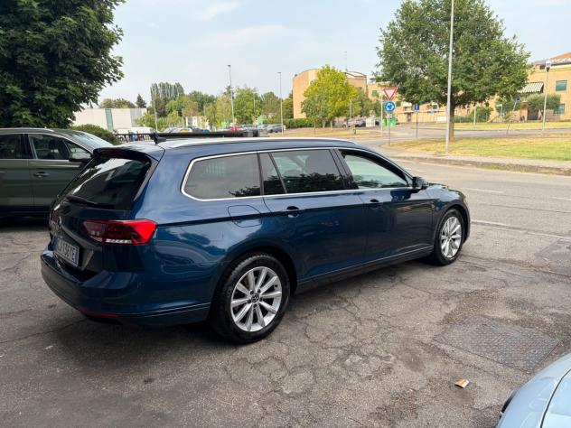 Volkswagen Passat Variant 2.0 TDI SCR EVO DSG Business - Foto 4