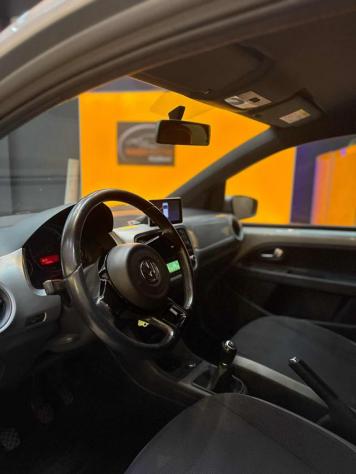VOLKSWAGEN up! 1.0 5P. ECO HIGH UP! BLUEMOTION TECHNOLOGY Metano rif. 24130670 - Foto 3