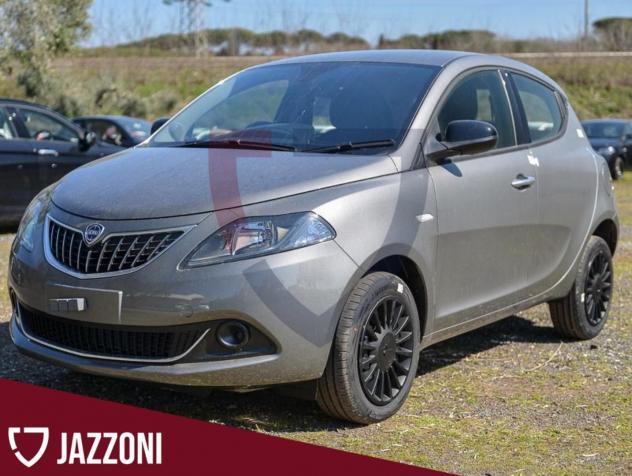 Lancia Ypsilon 1.0 FireFly 5 porte S&S Hybrid Silver