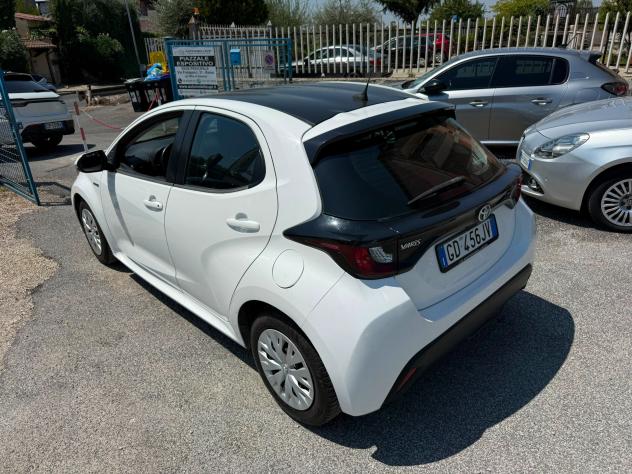 Toyota Yaris 1.5 Hybrid 5 porte - Foto 6