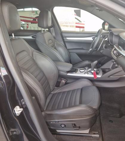 Alfa Romeo Stelvio Stelvio 2.2 t Veloce Q4 210cv auto - Foto 8