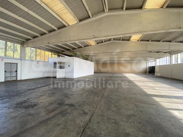 GAVIRATE Oltrona al lago capannone, uffici e appartamento - Foto 15