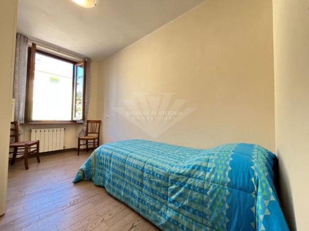 APPARTAMENTO di 5 vani e di 98 mq (PIETRASANTA) rif. 345/VE - Foto 7