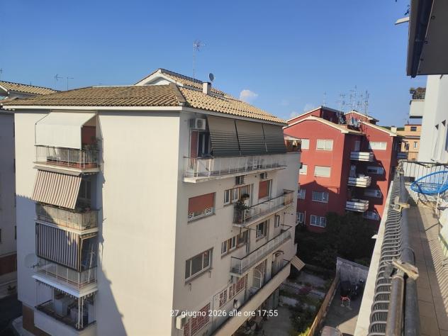 AURELIA - IRNERIO PIANO ALTO PANORAMICO CON BALCONE - Foto 19