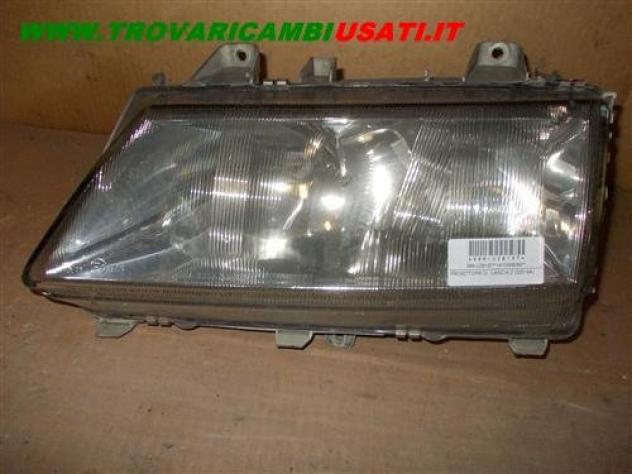 PROIETTORE D. LANCIA Z (220-SK)  Parti elettriche  Fanaleria  Proiettori  Proiettore ant. LANCIA - Z - 01-10-1994 - 01-10-2002