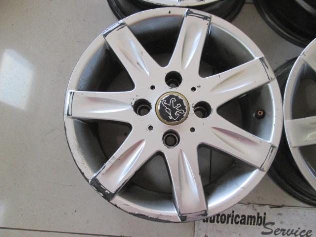 6JX14H2 ET25 SET 4 CERCHI IN LEGA DA 14 POLLICI 4 FORI PEUGEOT 208 1.4 G 70KW 5M 5P (2014) RICAMBIO USATO STRISCIATI DA VERNICIARE - Foto 4