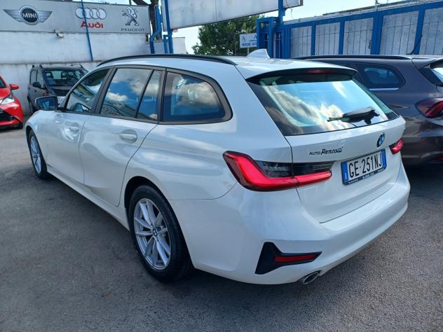 Bmw 318 d 48V Touring ANNO 2021 - Foto 3