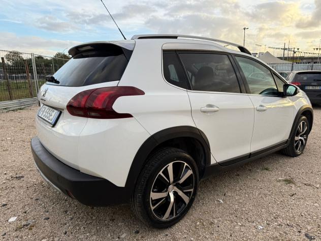 Peugeot 2008 BlueHDi 100 Black Matt - Foto 8