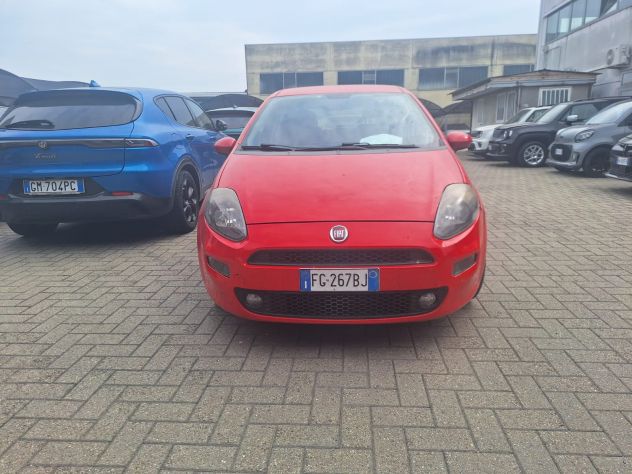 FIAT PUNTO 4A SERIE anno 2016 - Foto 3