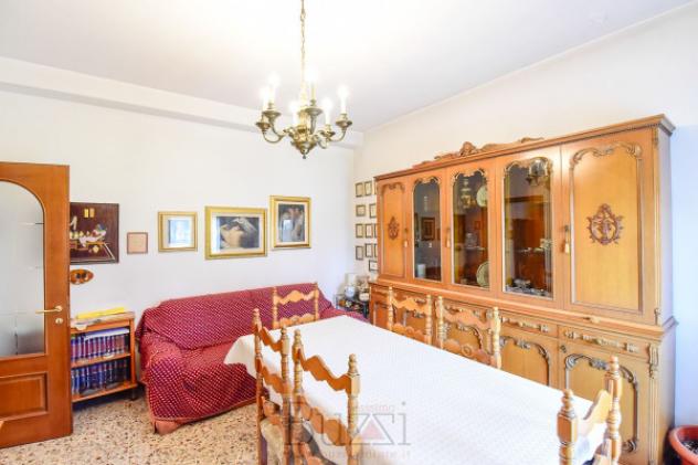 Appartamento di 89 m² con 3 locali e box auto in vendita a Giussano - Foto 11