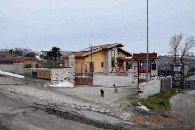 Immobile in asta di 319 m² con più di 5 locali e box auto in vendita a Potenza - Foto 6