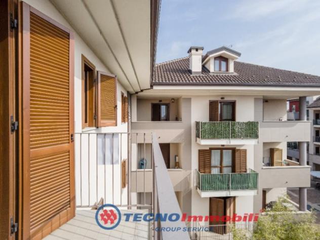 Appartamento di 110 m² con 3 locali e posto auto in vendita a Settimo Torinese