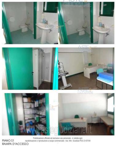 IMMOBILI-IMMOBILE COMMERCIALE-Via San Sebastiano, 42 - Foto 4