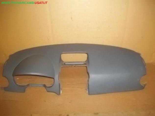 CRUSCOTTO GRIGIO CHIARO MITSUBISHI COLT (Z30) CZ3  Carrozzeria  Allestimenti interni  Cruscotto strumenti   MITSUBISHI - COLT 5 porte - 01-07-2004 - 0
