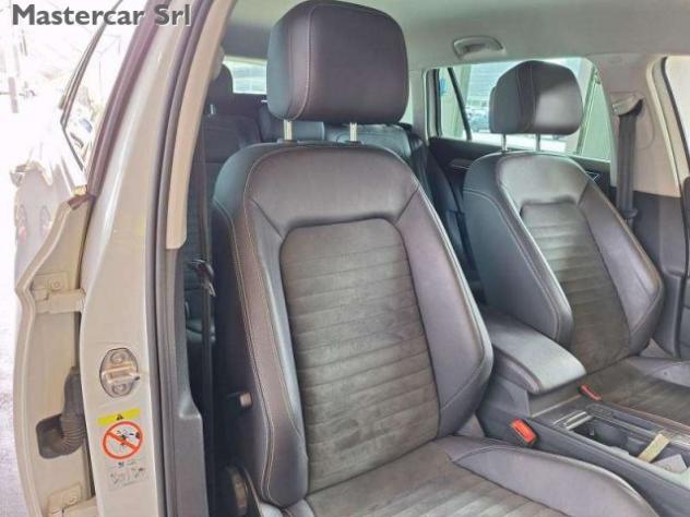 VOLKSWAGEN Passat Variant Passat Variant 2.0 tdi Executive 200cv dsg - GH430 rif. 24048663 - Foto 9
