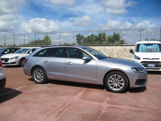 Audi A4 Avant 40 TDI quattro S tronic Business - automatico